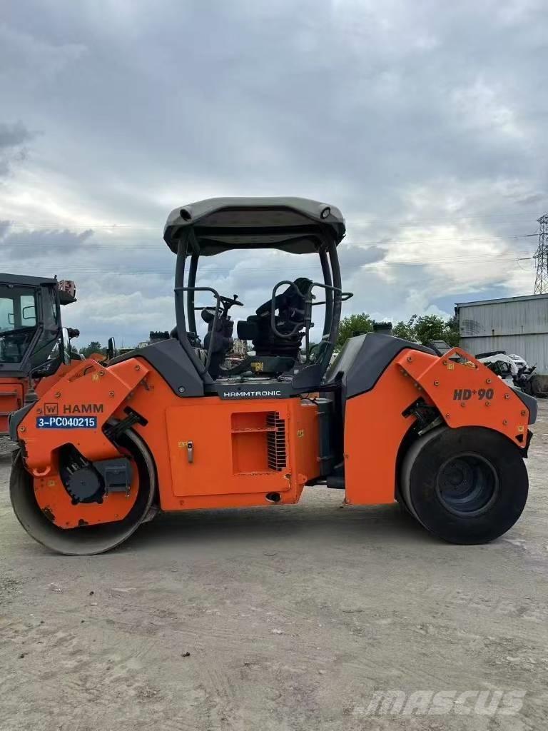 Hamm HD 90 Kombinovani valjci