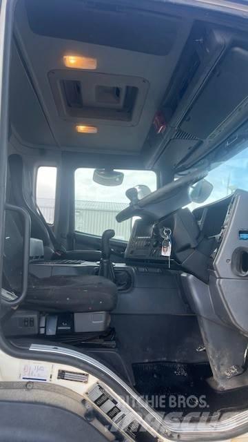 Scania P 410 Kiperi kamioni