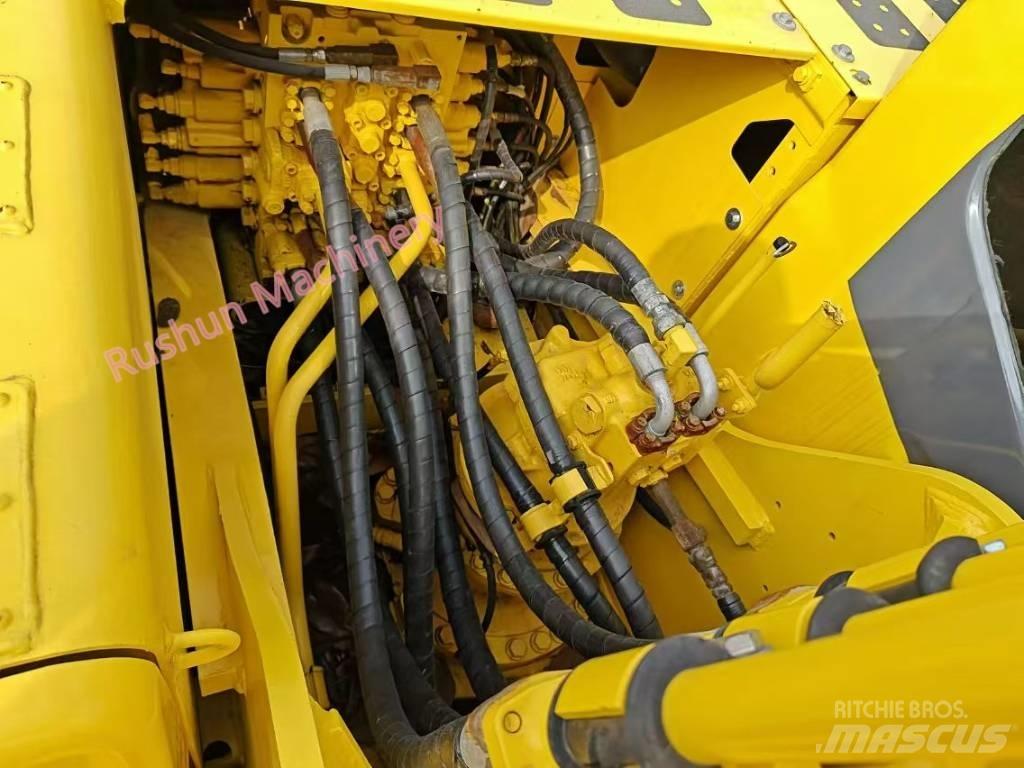 Komatsu PC 220-8 Bageri guseničari