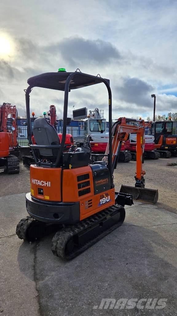 Hitachi ZX 19 Mini bageri < 7t
