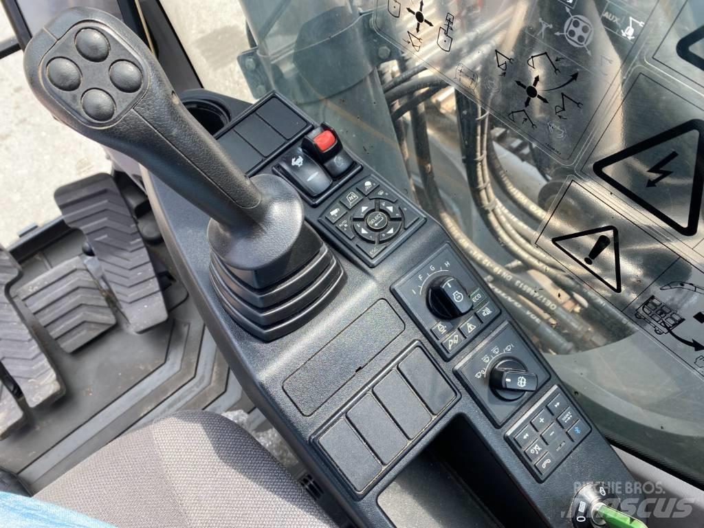 Volvo EC200 ENL Bageri guseničari
