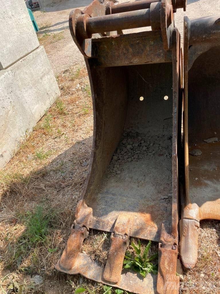 Komatsu PW148-11 Bageri točkaši