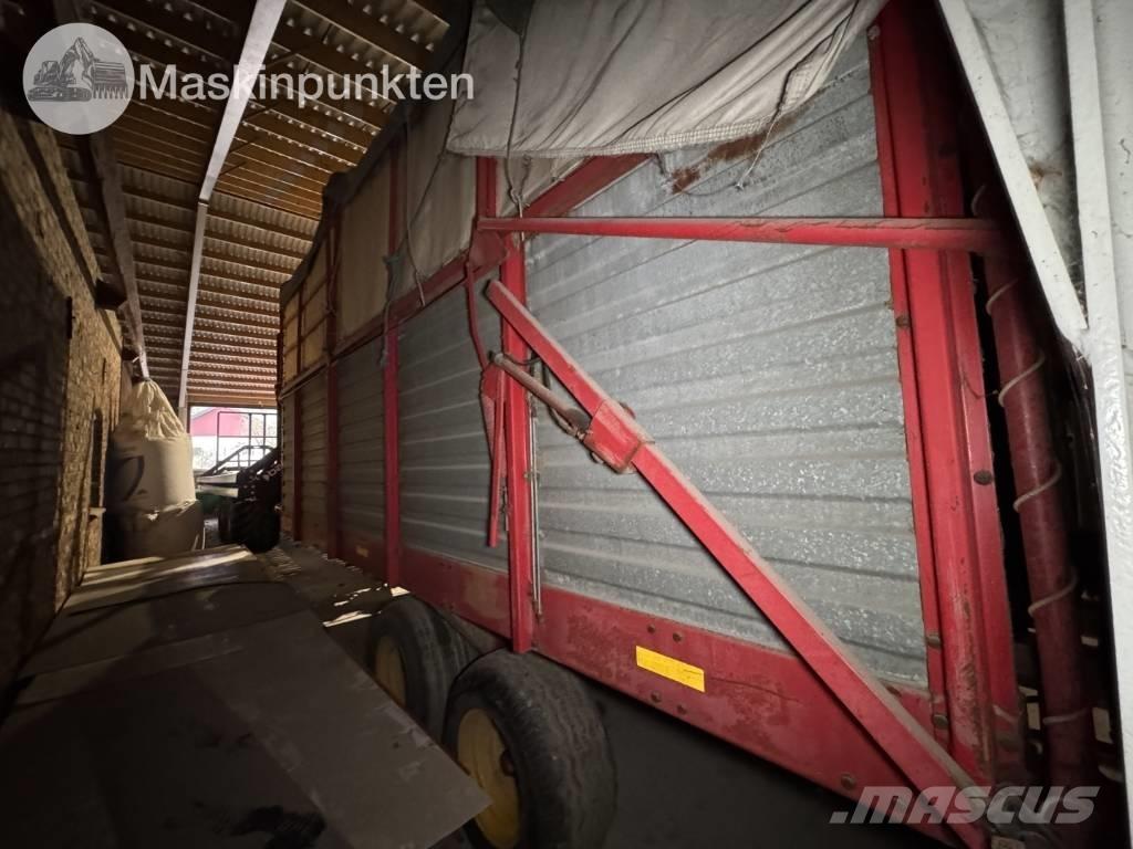 Taarup 1030 Samoutovarna prikolica