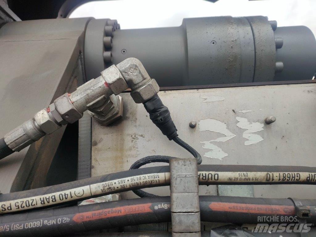 Liebherr LV36 Vibracijoni zabijači stubova