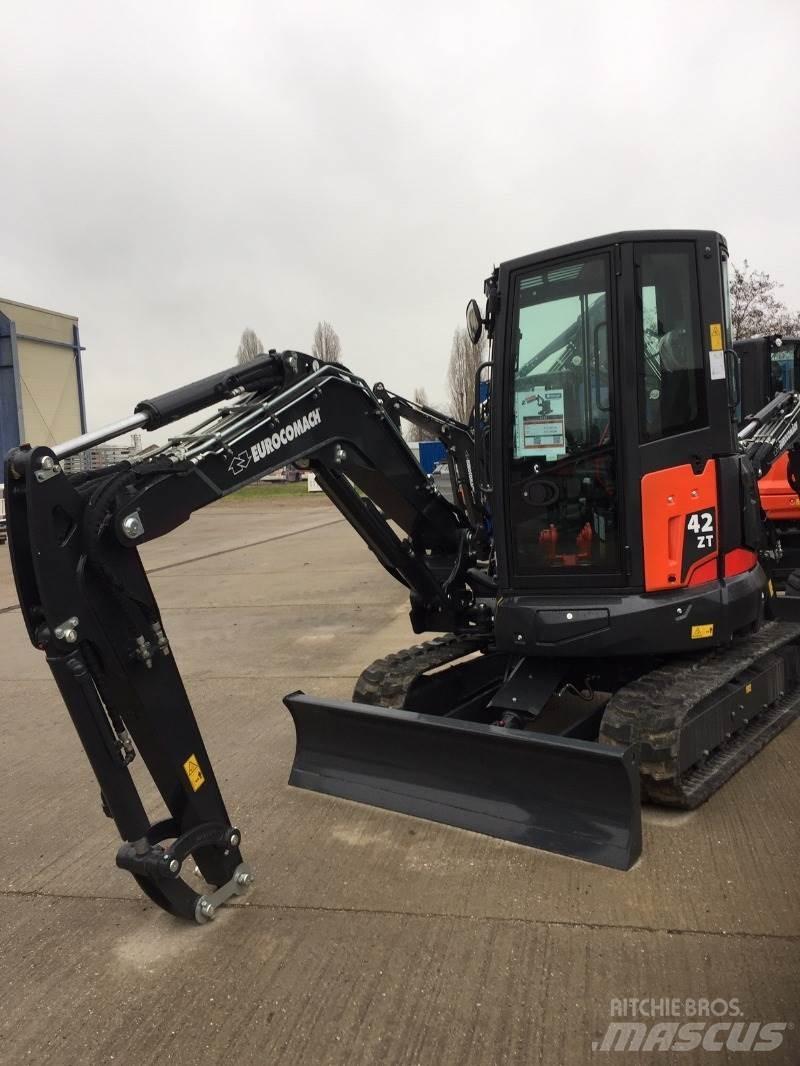 Eurocomach 42ZT Mini bageri < 7t