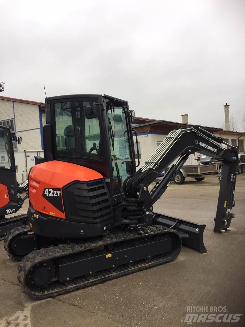 Eurocomach 42ZT Mini bageri < 7t