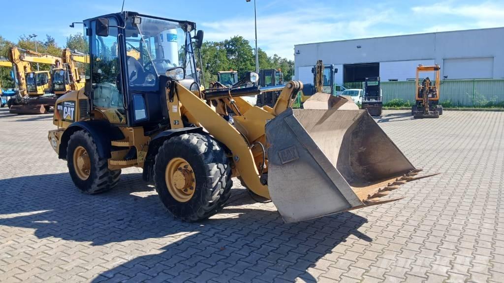 CAT 907 H 2 Utovarivači na točkove
