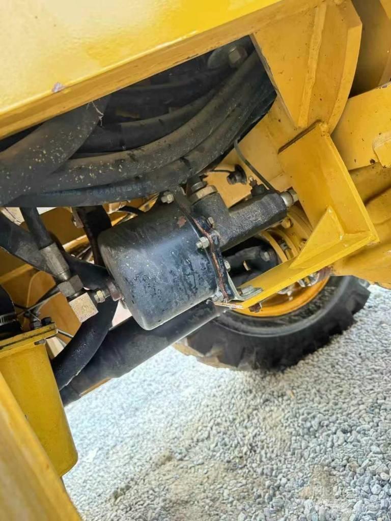 XCMG WZ 30-25 Rovokopači