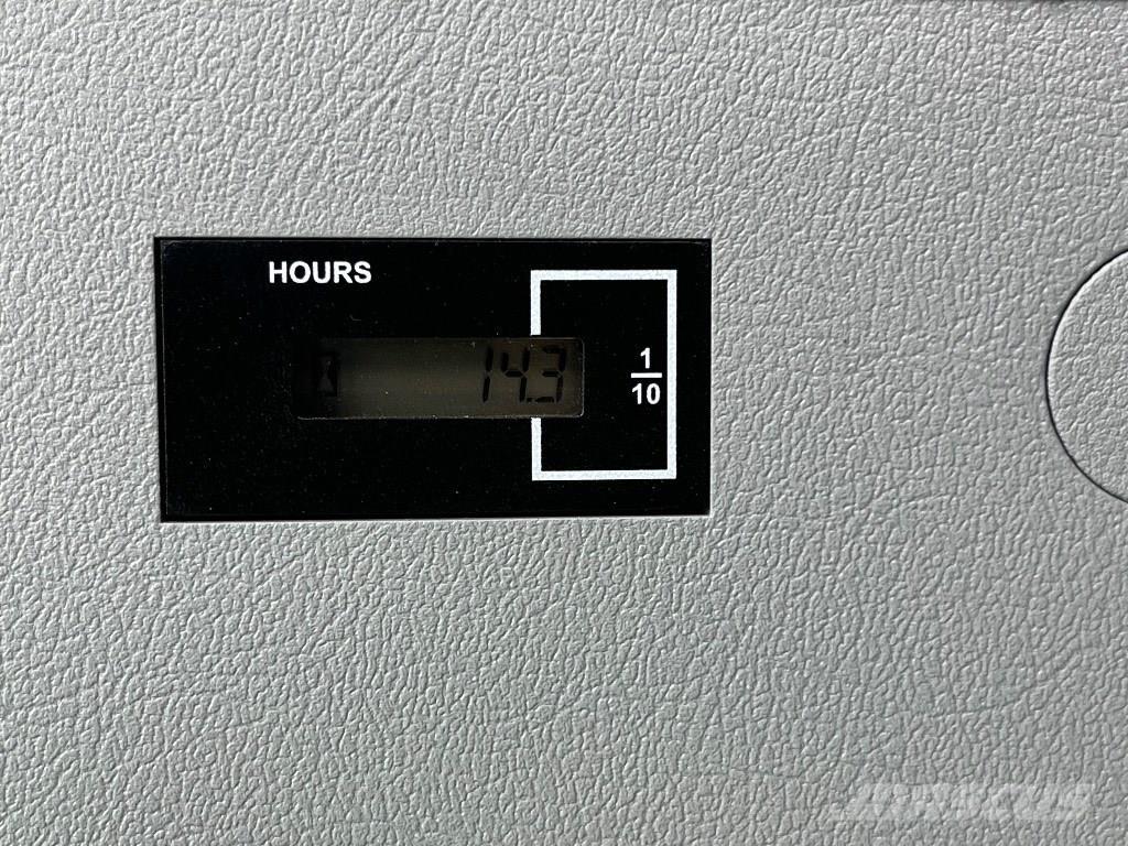 Hyundai HX 140 AL Bageri guseničari