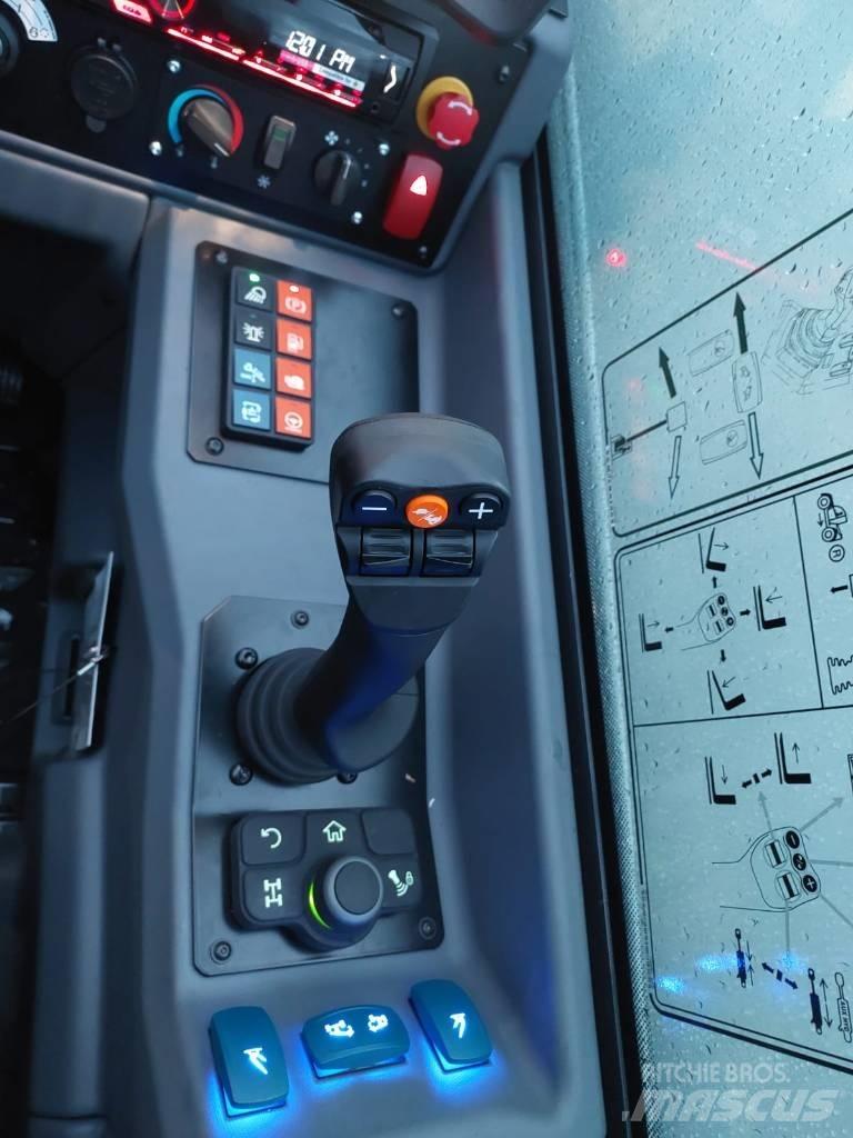 Bobcat T 40180 Teleskopski viljuškari