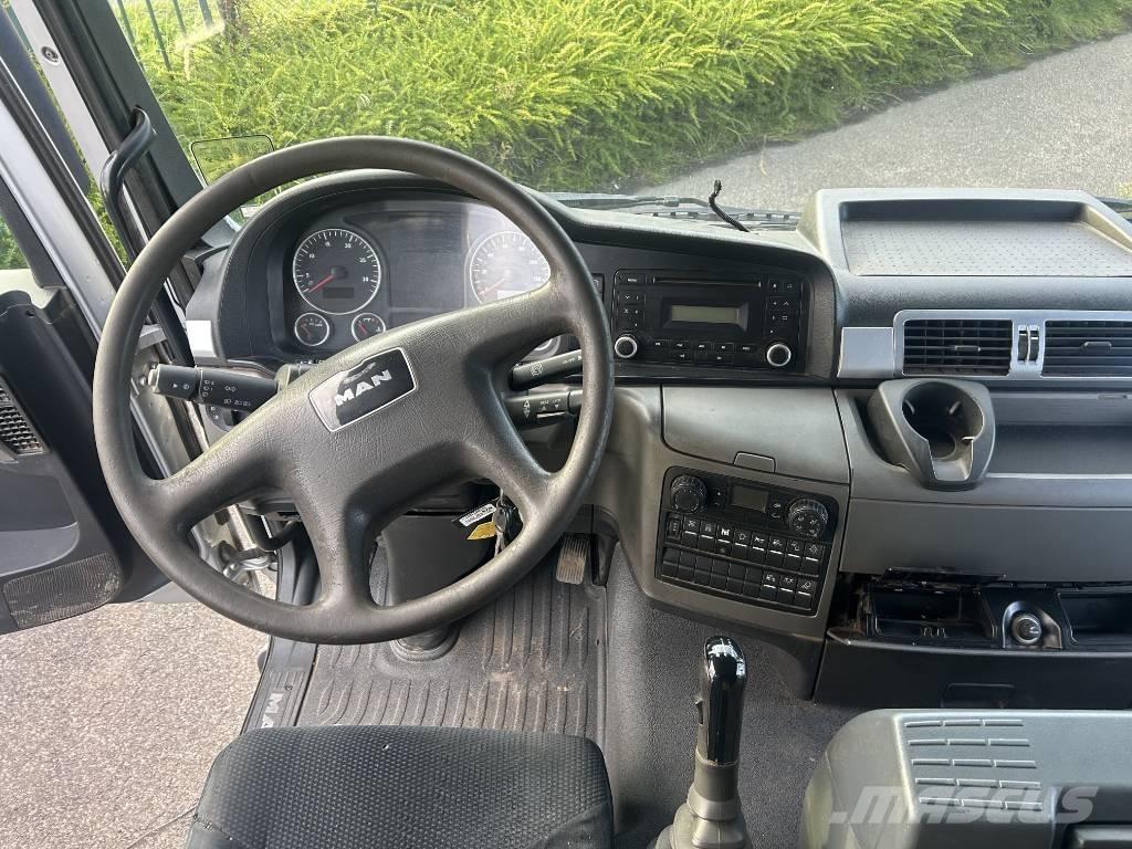 MAN TGS 33.400 Rol kiper kamioni sa kukom za podizanje tereta