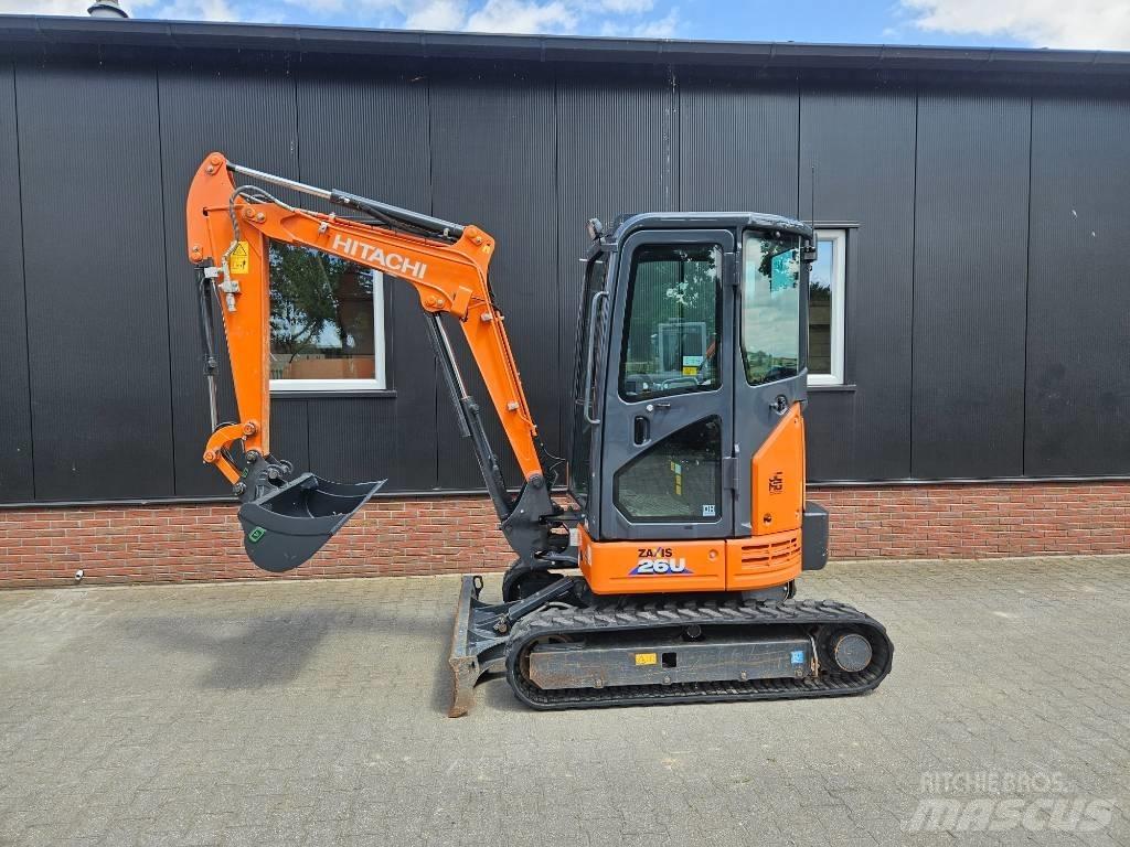 Hitachi ZX 26 Mini bageri < 7t