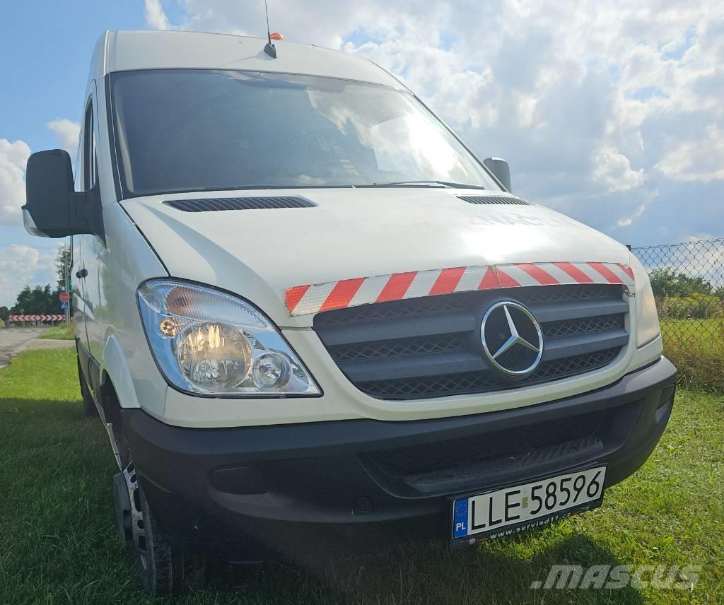 Mercedes-Benz 516 Dostavna vozila / kombiji