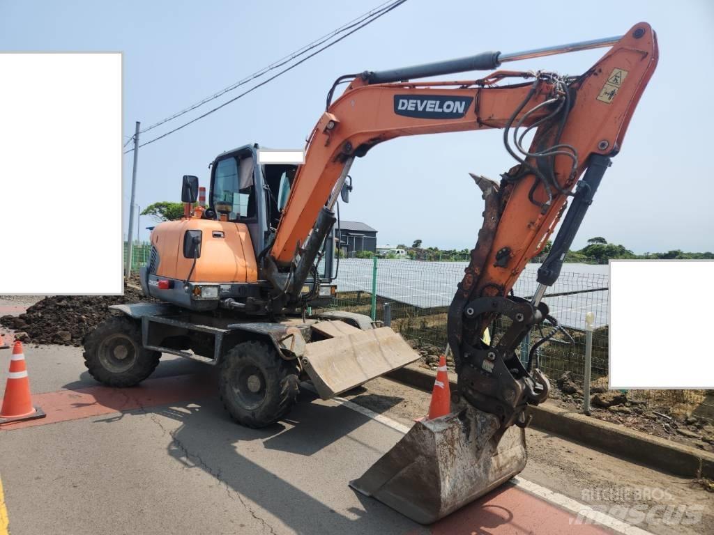 Doosan DX 55 W Bageri točkaši