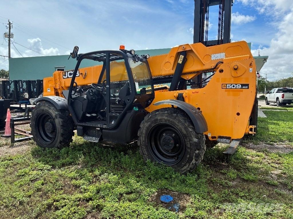JCB 509-42 Teleskopski viljuškari