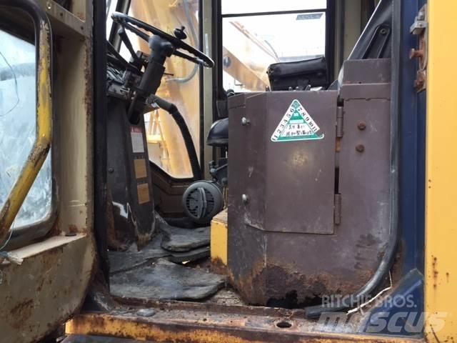 Komatsu WA150-1 Utovarivači na točkove