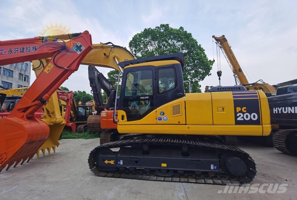 Komatsu PC 200-7 Bageri guseničari