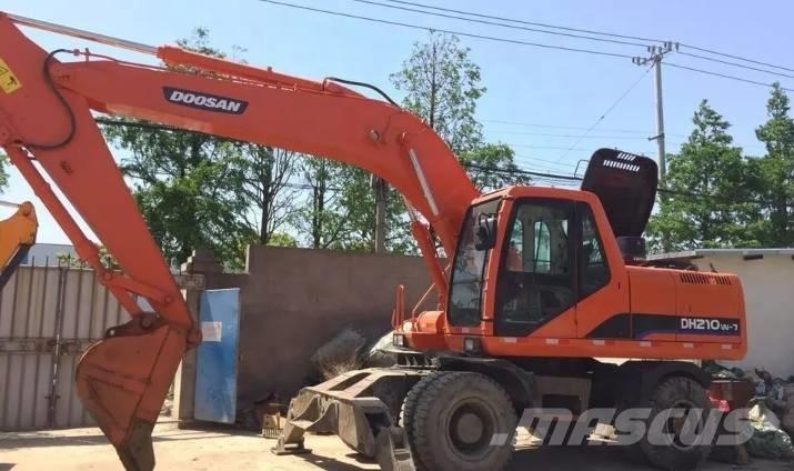 Doosan DH210W-7 Bageri točkaši