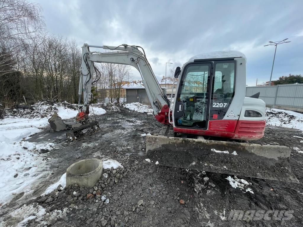 Takeuchi TB285 Midi bageri 7t – 12t