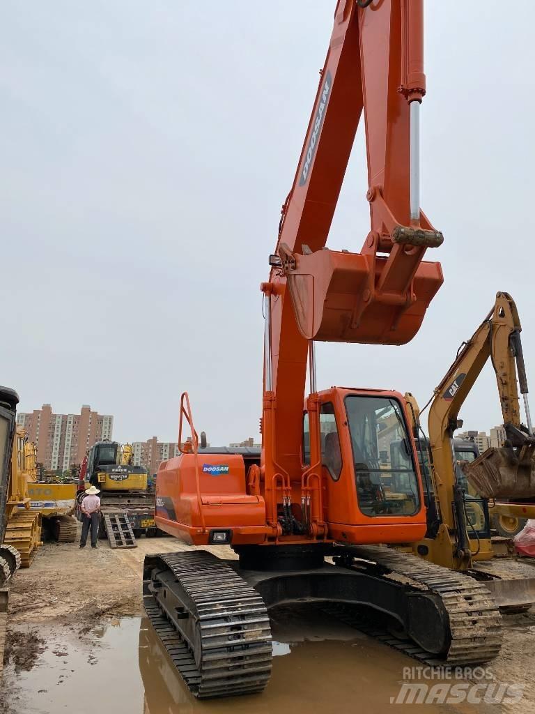 Doosan dh220lc-7 Bageri guseničari