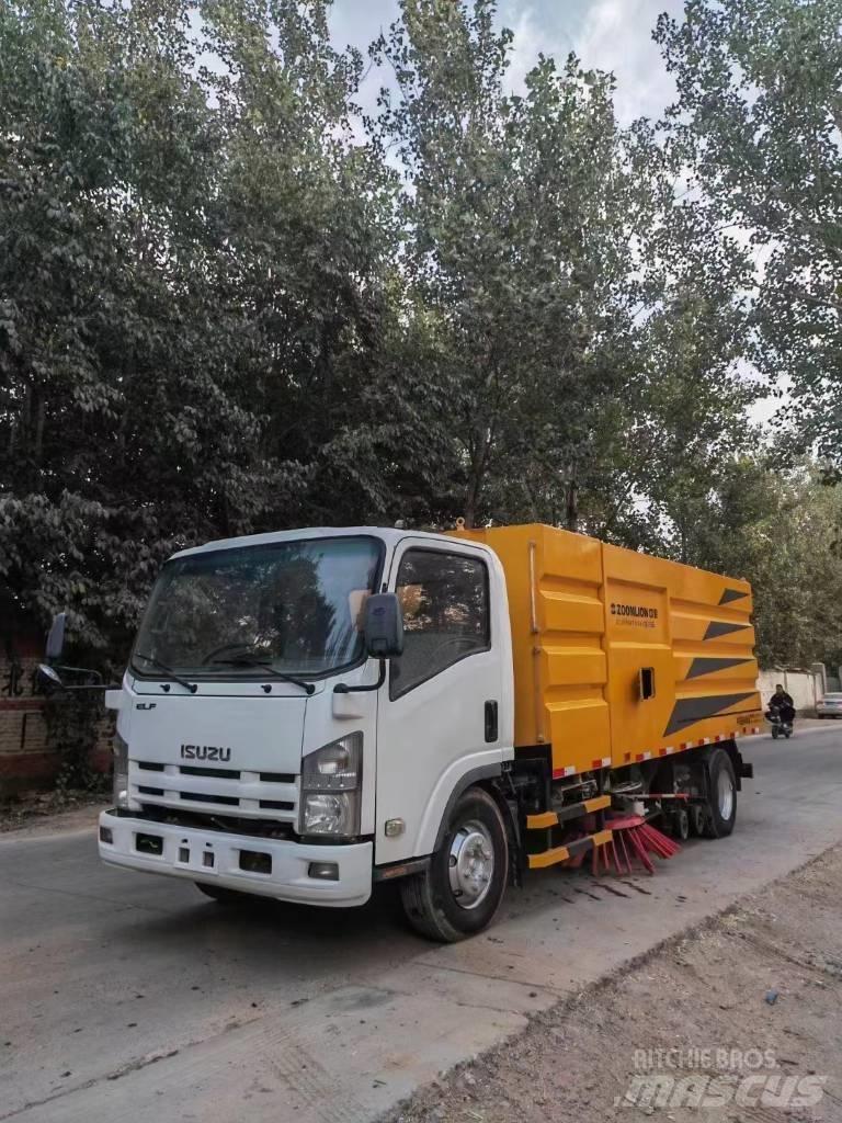 Isuzu ELF Polovni kamioni za čišćenje