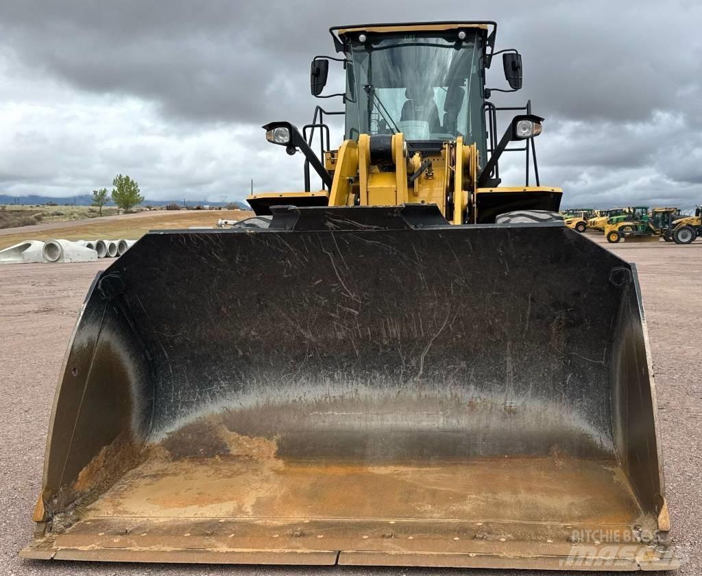 CAT 950M Utovarivači na točkove