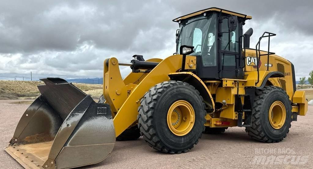 CAT 950M Utovarivači na točkove