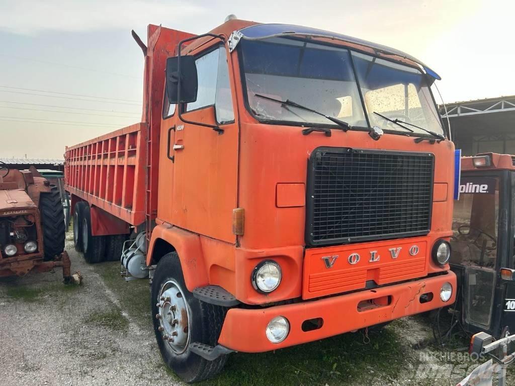 Volvo F 88 Kiperi kamioni