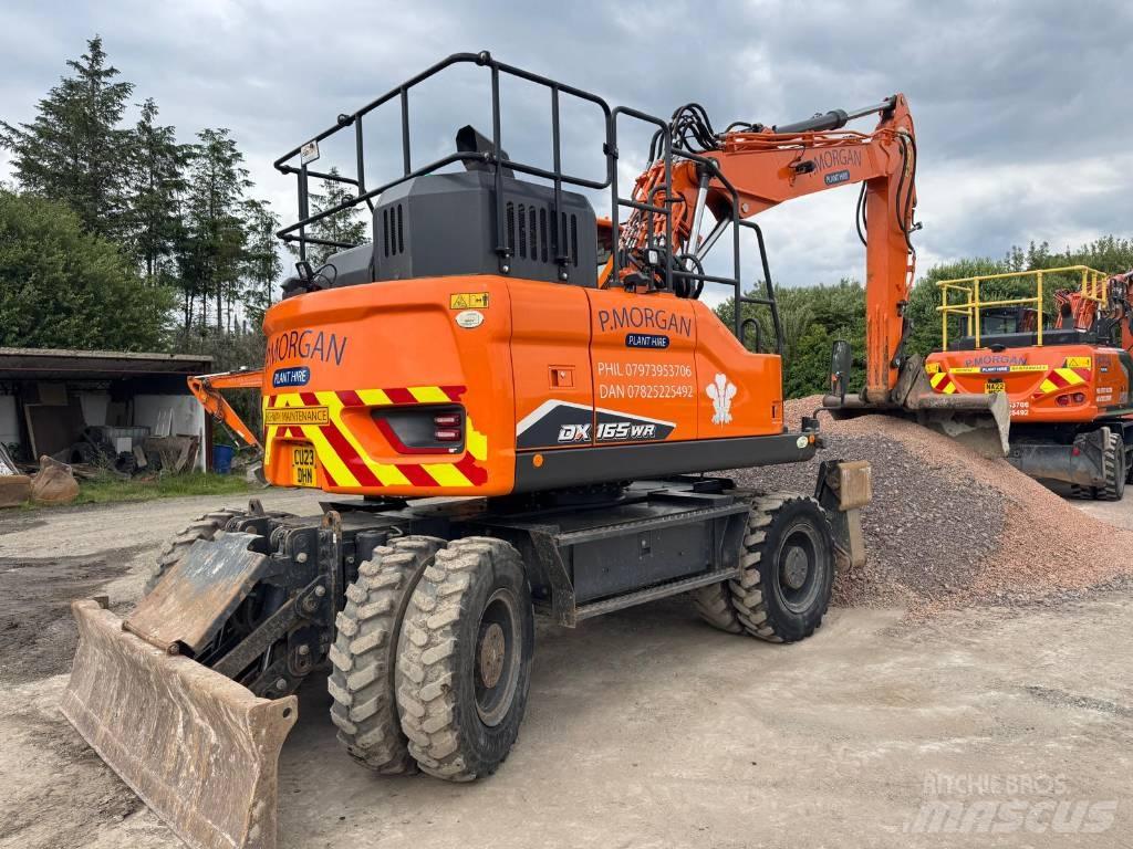 Doosan DX165WR-7 Bageri točkaši