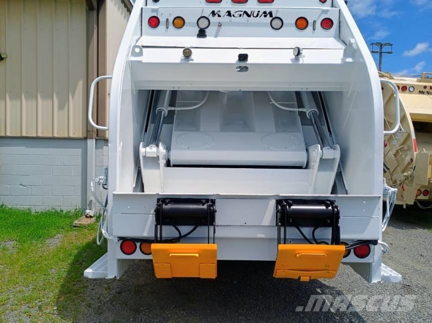 International 7400 Kamioni za otpad