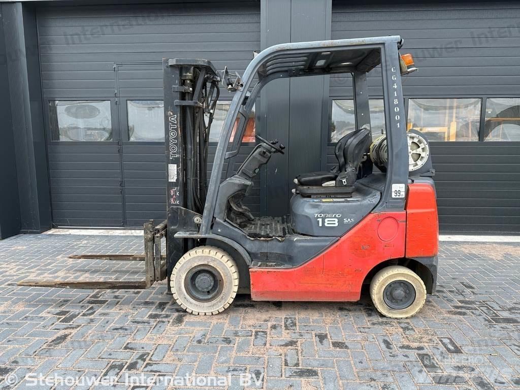 Toyota 02-8FGF18 Plinski viljuškari