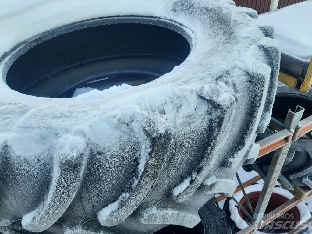 Firestone 650/65R38 Gume, točkovi i felne