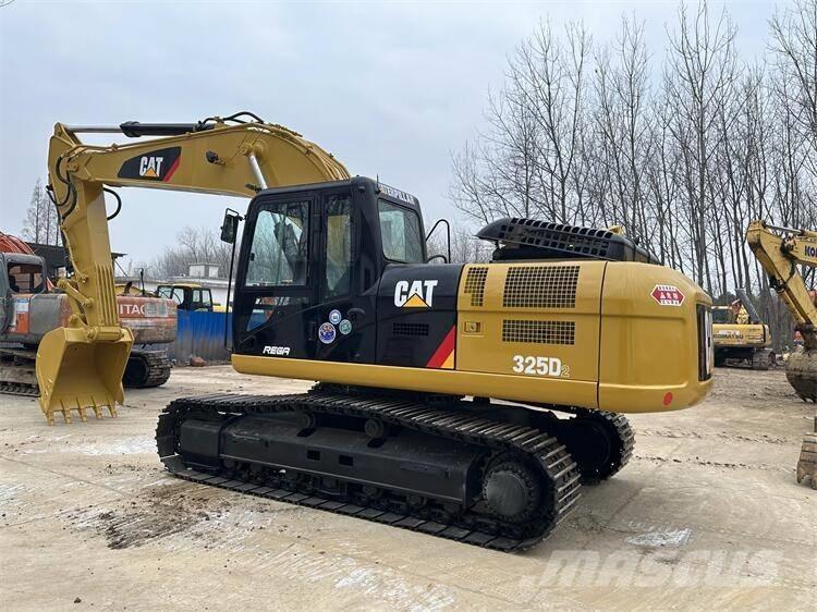CAT 325D2 Bageri guseničari