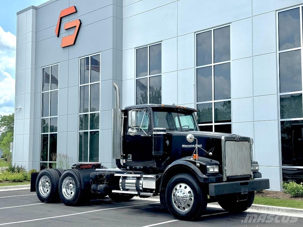 Western Star 4900 SF Tegljači