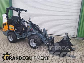 GiANT G2700E X-TRA Utovarivači na točkove