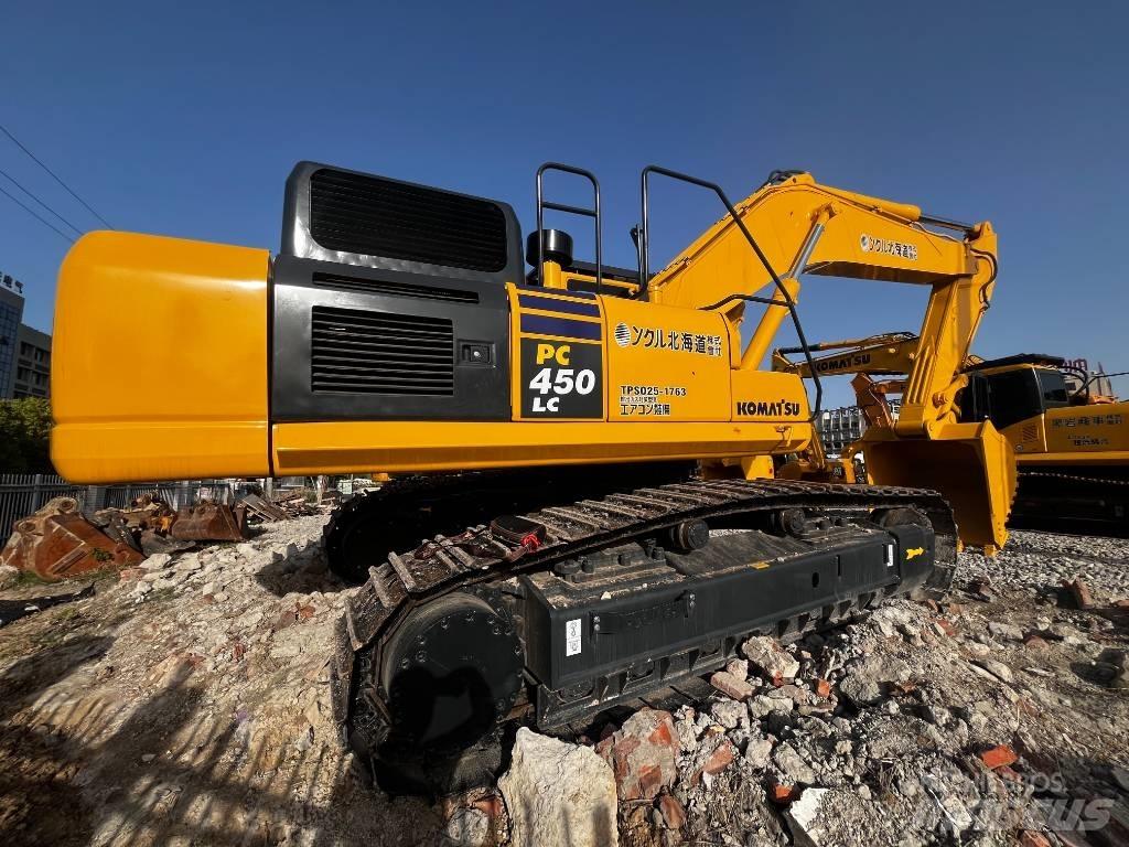 Komatsu 450 Bageri guseničari