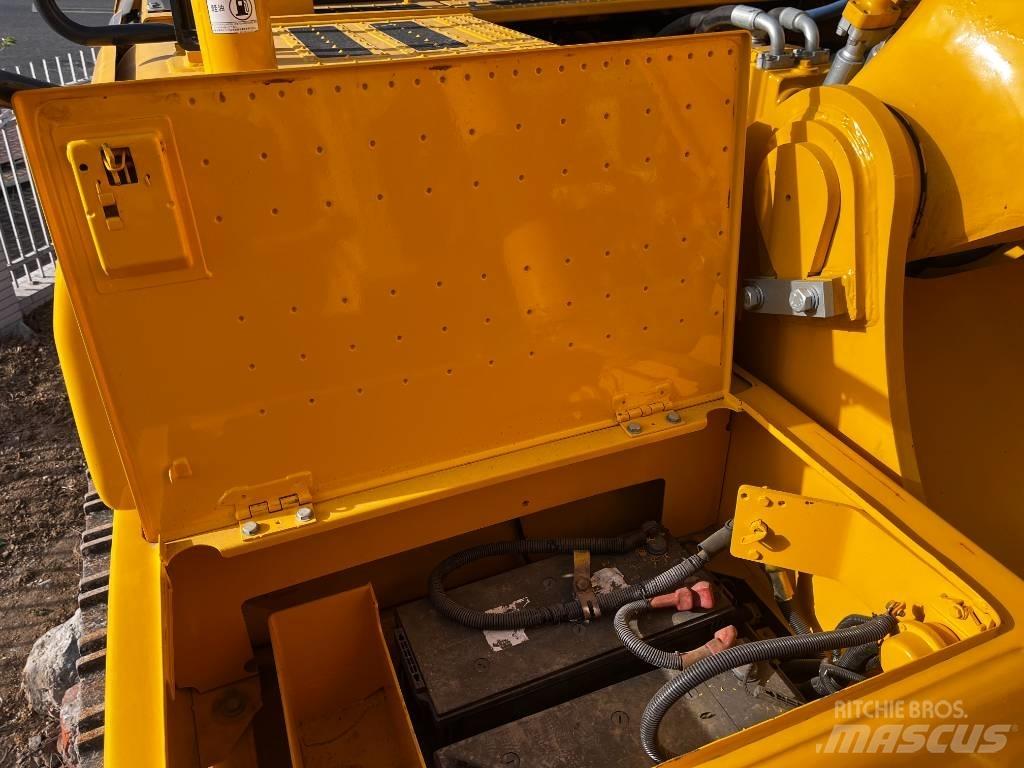 Komatsu 450 Bageri guseničari