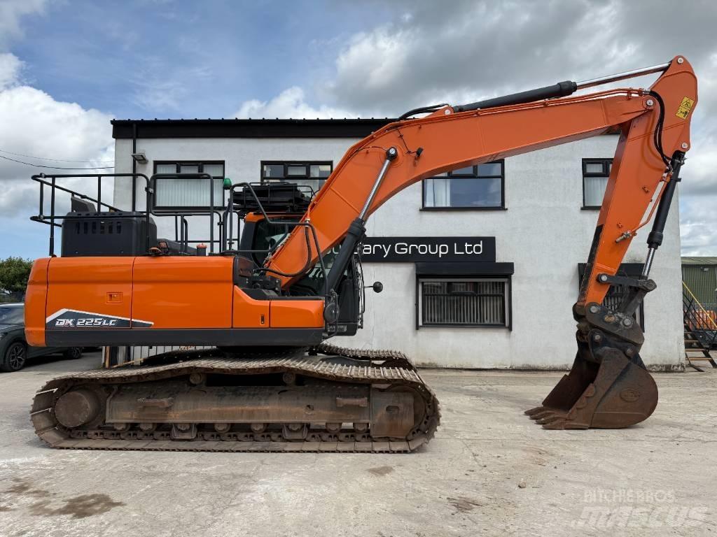 Doosan DX225LC-7 Bageri guseničari