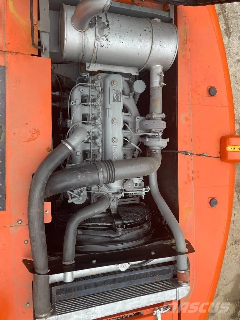 Hitachi ZX 200 Bageri guseničari