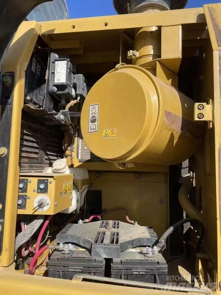 CAT 329 D2 Bageri guseničari