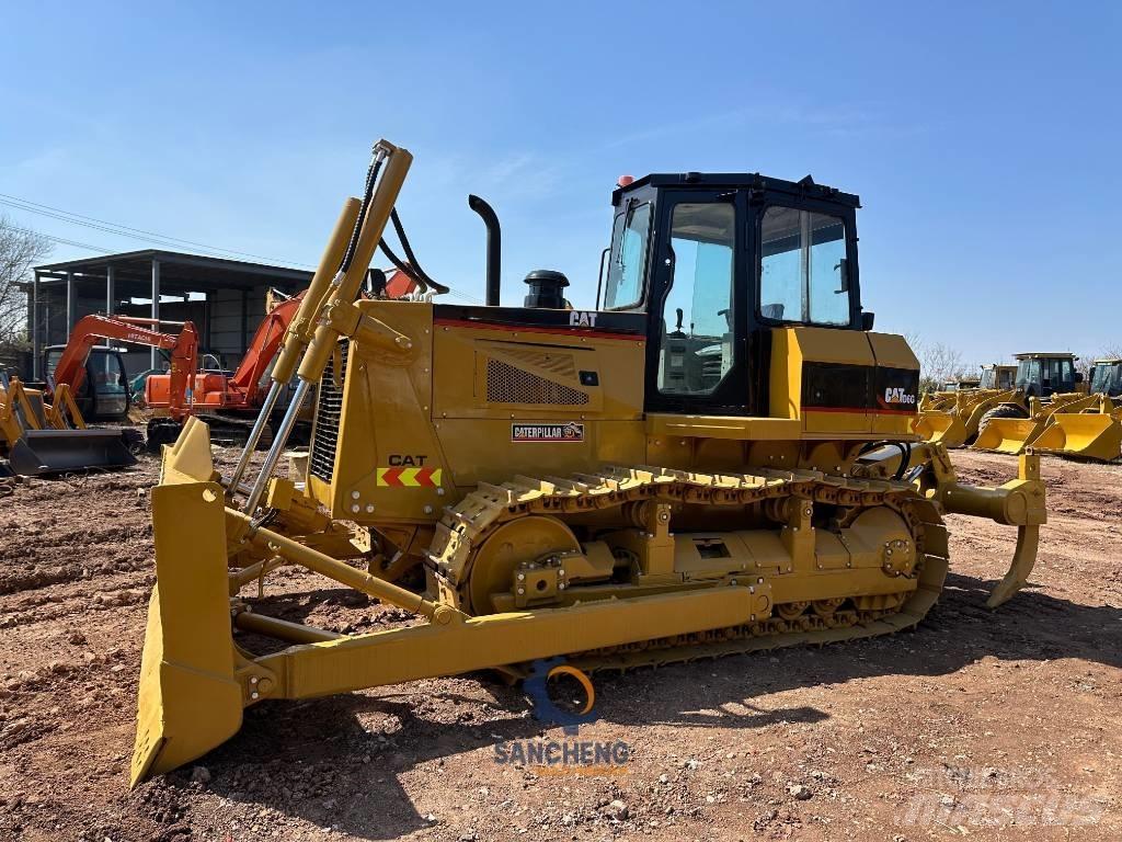 CAT D 6 G Buldožeri guseničari