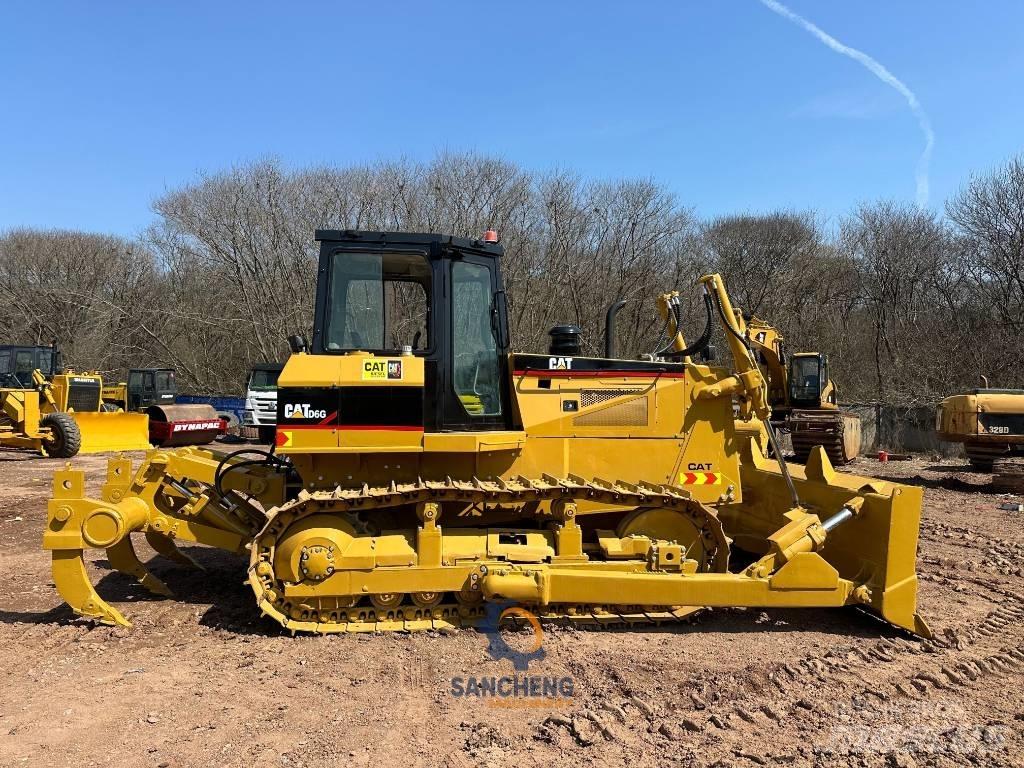 CAT D 6 G Buldožeri guseničari