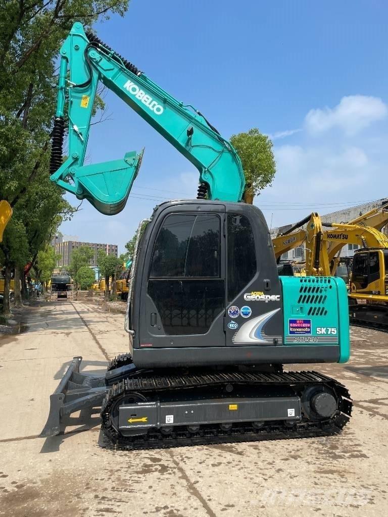 Kobelco SK 75 Mini bageri < 7t