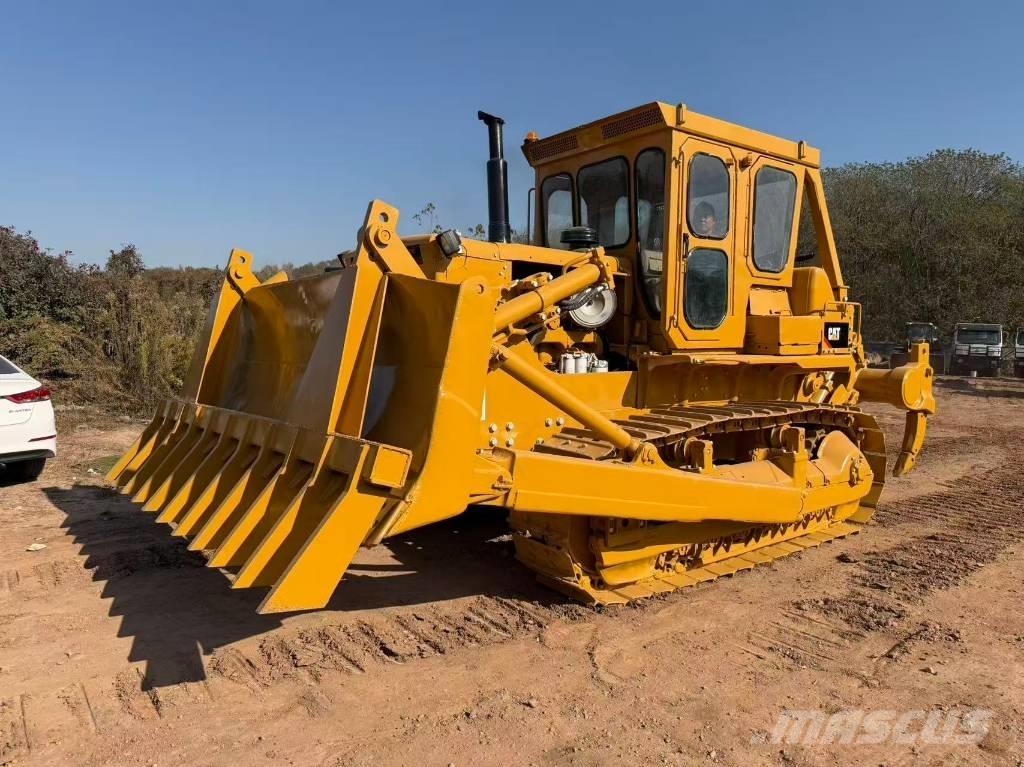 CAT D 8 K Buldožeri guseničari