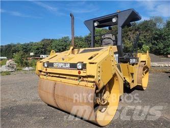 CAT CB 534 DXW Valjci sa duplim bubnjem