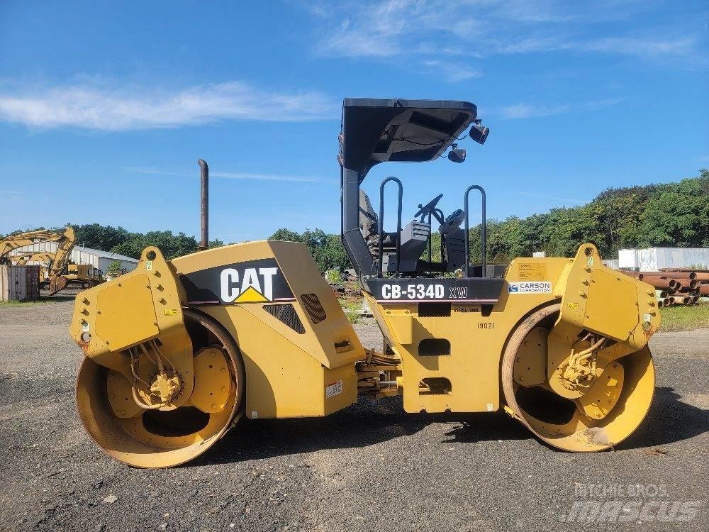 CAT CB 534 DXW Valjci sa duplim bubnjem