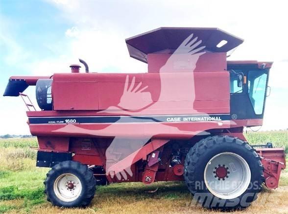 Case IH 1680 Kombajni