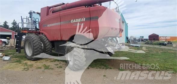 Case IH 8010 Kombajni