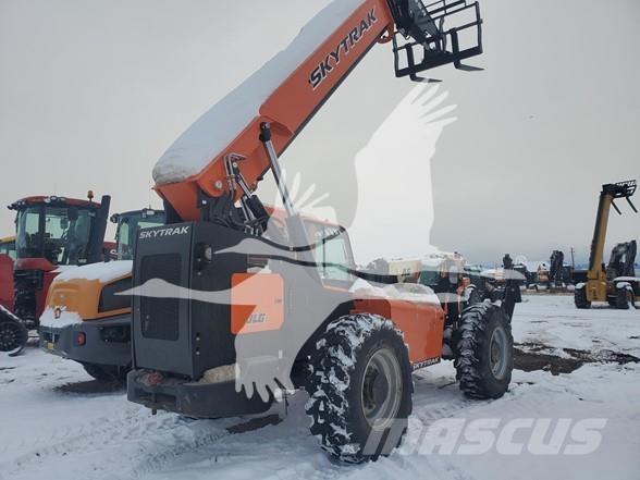 SkyTrak 10054 Teleskopski viljuškari