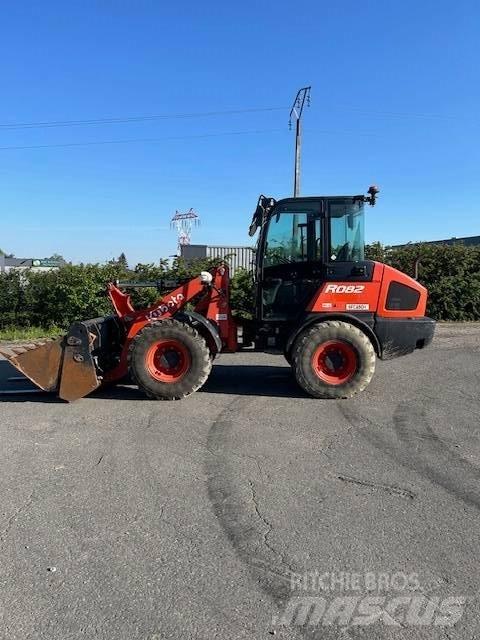 Kubota R 082 Utovarivači na točkove